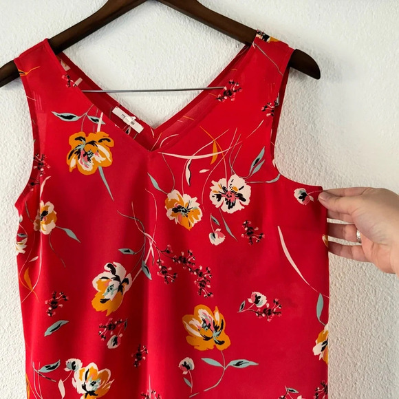 Maurice’s ‘Retro Floral V-Neck Tank Pattern Top Blouse Sleeveless Size Small - Picture 3 of 8